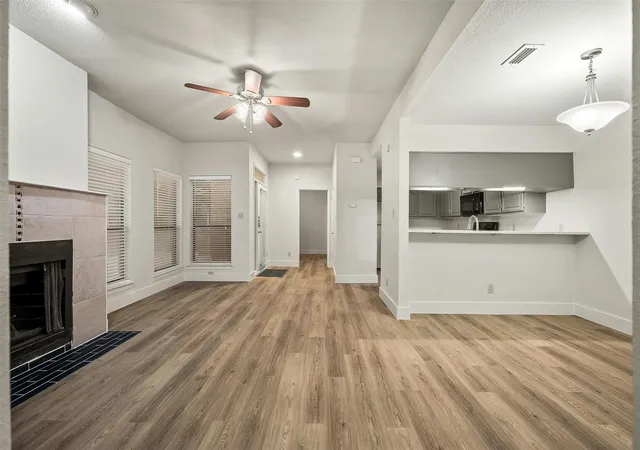 5th image of 1910 Robbins Pl, Austin, TX 78705