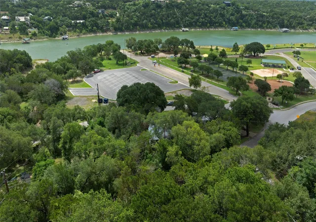 Photo 2 of Single family home for sale at 10612 Lakeside Dr, Jonestown, TX 78645 | MLS# 2802855 | Listing updated on 2026-08-06