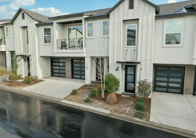 Photo 4 of Condo for sale at 12001 Vista Parke Dr #1104, Austin, TX 78726 | MLS# 5394528 | Listing updated on 2026-08-25