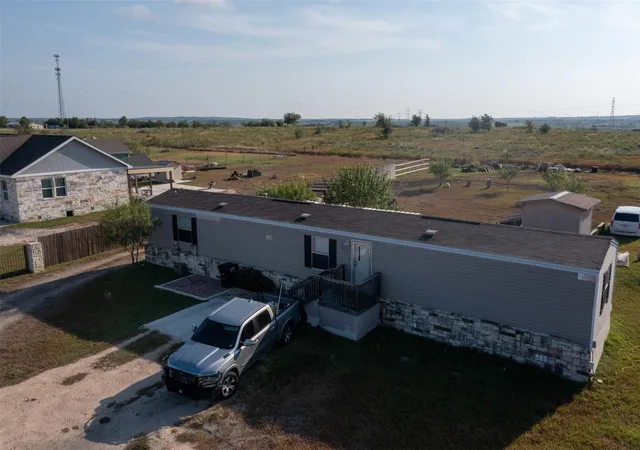 2nd image of 363 El Rey Dr, Kyle, TX 78640 | MLS# 5294821