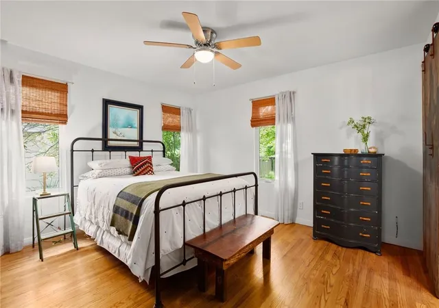 5th image of 1303 Glencrest Dr, Austin, TX 78723 | MLS# 3529906