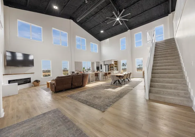 2nd image of 735 County Road 304, Jarrell, TX 76537 | MLS# 3440444