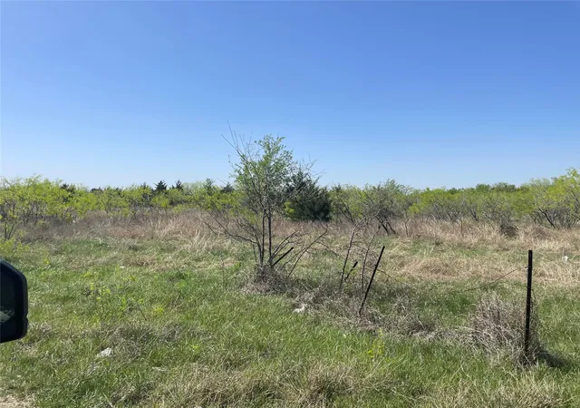 Photo 4 of House for sale at 11319 Doyle Overton Rd, Del Valle, TX 78617 | MLS# 5621592 | Listing updated on 2026-03-16