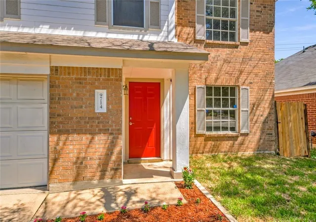 Photo 2 of Single family home for sale at 9714 Copper Crk Dr, Austin, TX 78729 | MLS# 4233805 | Listing updated on 2026-05-12