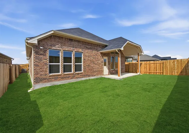 Photo 4 of Single family home for sale at 359 Grey Leaf Rd, Buda, TX 78610 | MLS# 9051882 | Listing updated on 2026-08-17