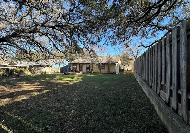 15th image of 2025 Castle Gate Cir, San Marcos, TX 78666 | MLS# 1266865