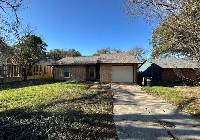 1st image of 2025 Castle Gate Cir, San Marcos, TX 78666 | MLS# 1266865