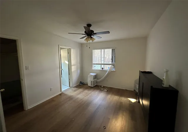 3rd image of 2025 Castle Gate Cir, San Marcos, TX 78666 | MLS# 1266865