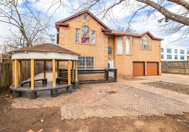 Photo 1 of Single family home for sale at 506 Tillery St, Austin, TX 78702 | MLS# 6912801 | Listing updated on 2026-09-06