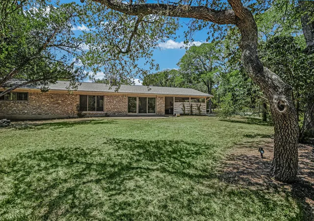 26th image of 5645 Oak Blvd, Austin, TX 78735 | MLS# 1527464