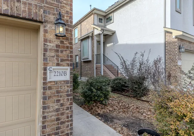 Homes for sale in Pflugerville, TX | 2210 Dillon Pond Ln #B, Pflugerville, TX 78660 | MLS# 3132334