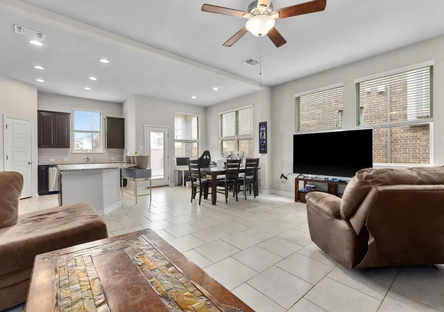Homes for sale in Pflugerville, TX | 2210 Dillon Pond Ln #B, Pflugerville, TX 78660 | MLS# 3132334