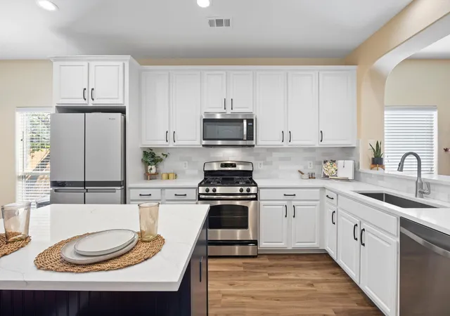 1st image of 2200 Amur Dr, Austin, TX 78745 | MLS# 2735947