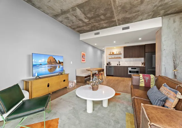 Listing Photo 3 - Condo for sale in building located at 48 E Ave, Austin, TX 78701 - Unit #1804