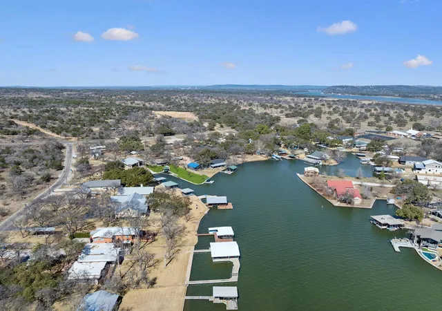 5th image of 506 Ranch Road 2233, Llano, TX 78643 | MLS# 2877808