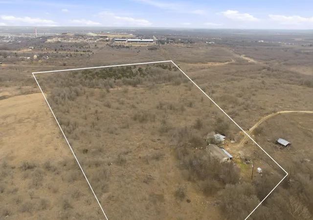 Photo 4 of House for sale at 13802 Hokanson Rd, Del Valle, TX 78617 | MLS# 3909109 | Listing updated on 2026-06-03