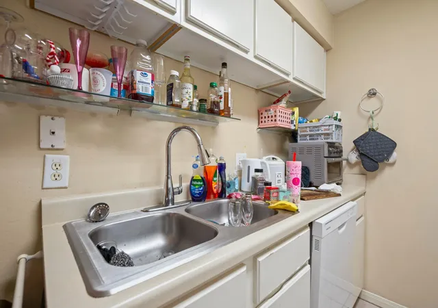 4th image of 501 W 26Th St #304, Austin, TX 78705 | MLS# 7491862
