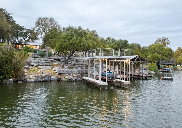 1st image of 1204 Los Escondidos St, Marble Falls, TX 78654 | MLS# 4612075