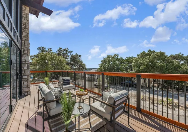 Photo 3 of Single family home for sale at 19005 Venture Dr, Lago Vista, TX 78645 | MLS# 4177607 | Listing updated on 2026-10-06