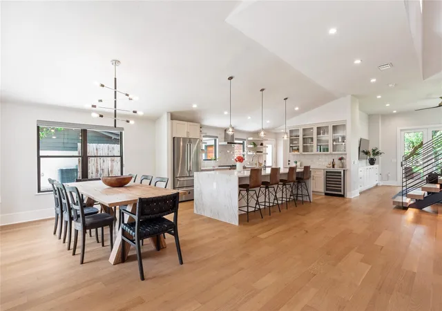 3rd image of 3210 Cupid Dr, Austin, TX 78735 | MLS# 7864455