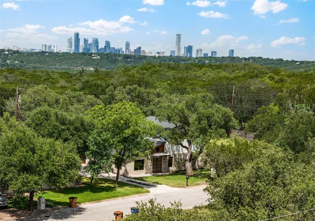 40th image of 3210 Cupid Dr, Austin, TX 78735 | MLS# 7864455