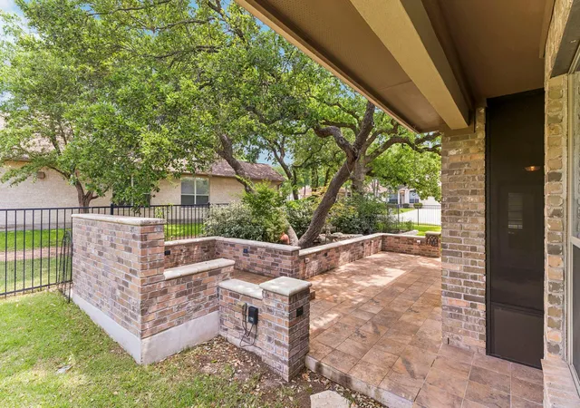 Photo 1 of Single family home for sale at 4802 Hidden Springs Trl, Georgetown, TX 78633 | MLS# 9019923 | Listing updated on 2026-10-23