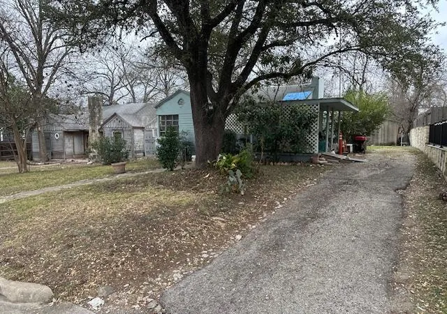 1st image of 3311 Hollywood Ave, Austin, TX 78722 | MLS# 3814261