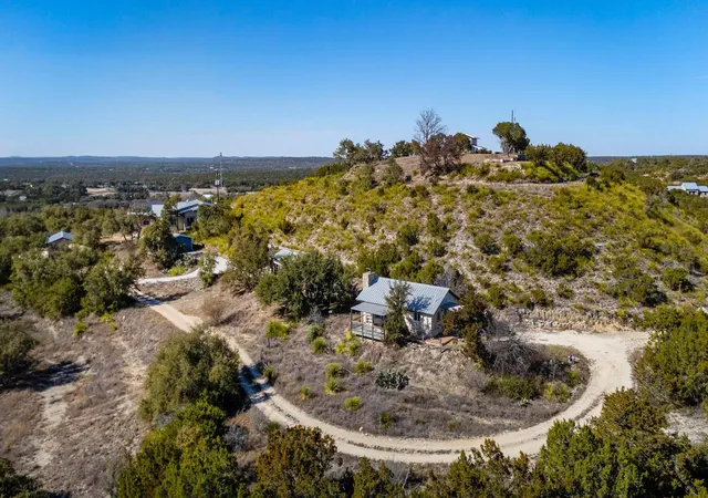 34th image of 450 Eagles Nest Dr, Wimberley, TX 78676 | MLS# 5403346