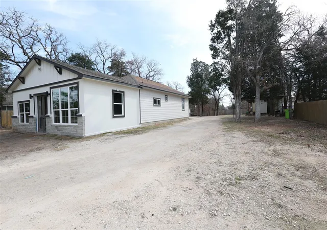 1st image of 250 La Selva Dr, Elgin, TX 78621 | MLS# 4466766