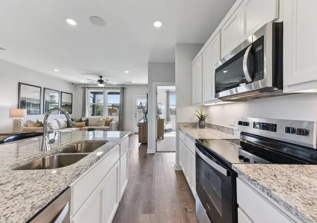 3rd image of 105 Cutleaf Cv, San Marcos, TX 78666 | MLS# 7066363