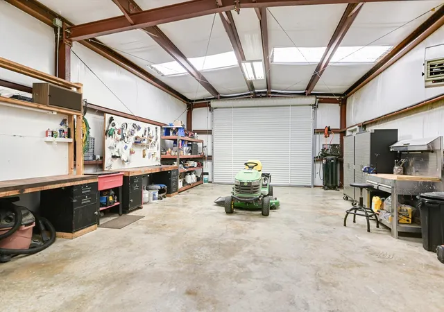 Photo 4 of Single family home for sale at 10111 Baxter Ln, Austin, TX 78736 | MLS# 4682597 | Listing updated on 2026-08-10