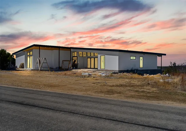 1st image of 516 Bosque Trl, Marble Falls, TX 78654 | MLS# 7187352