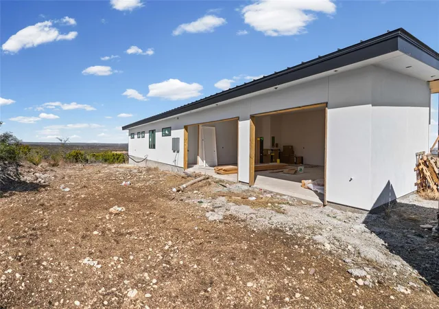 5th image of 516 Bosque Trl, Marble Falls, TX 78654 | MLS# 7187352