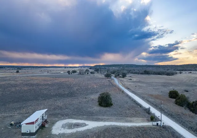 Homes for sale in Lometa, TX | 2826 County Road 2800, Lometa, TX 76853 | MLS# 1716605