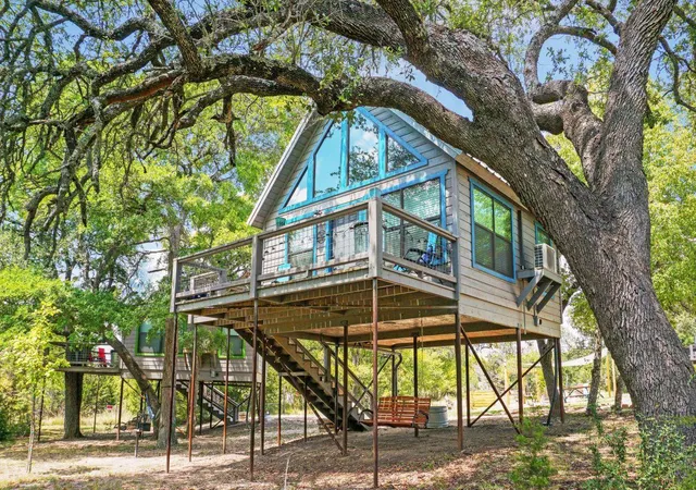 Photo 1 of Multi family home for sale at 931 Sycamore Crk Dr, Dripping Springs, TX 78620 | MLS# 7499560 | Listing updated on 2026-08-28