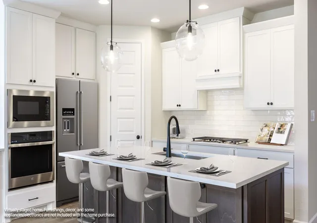 3rd image of 141 Ensberg Ln, Liberty Hill, TX 78642 | MLS# 8273871