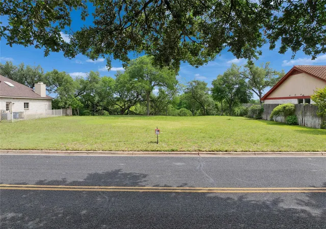 Photo 1 of Land for sale at 10305 La Costa Dr, Austin, TX 78747 | MLS# 1760738 | Listing updated on 2026-08-20