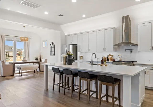 3rd image of 600 Bonfisk Bnd, Austin, TX 78738 | MLS# 7335861