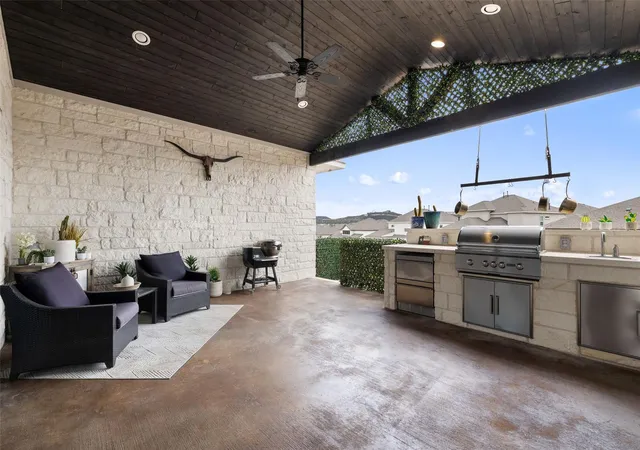 4th image of 600 Bonfisk Bnd, Austin, TX 78738 | MLS# 7335861