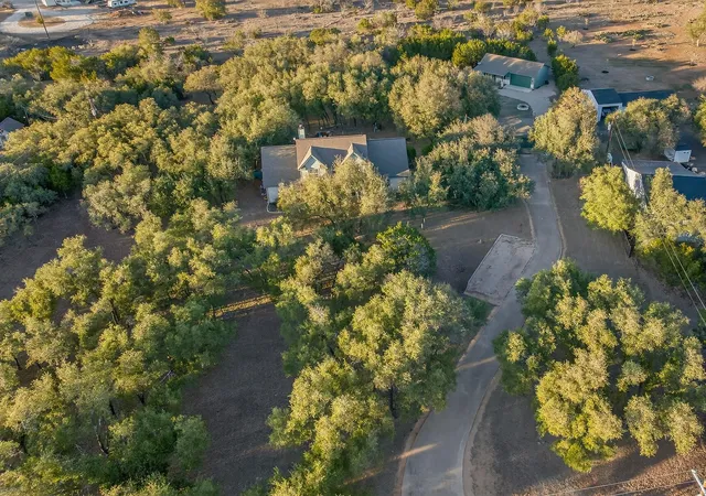 27th image of 2500 County Road 403, Marble Falls, TX 78654 | MLS# 1397499