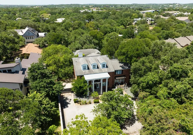 2nd image of 2413 Enfield Rd, Austin, TX 78703 | MLS# 7076508