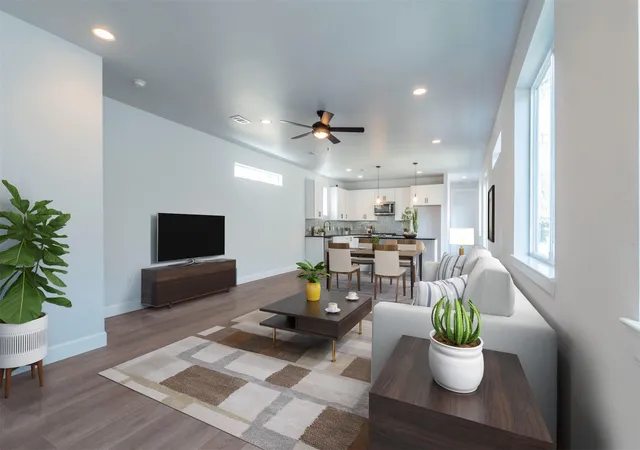 3rd image of 1130 Spur St, Austin, TX 78721