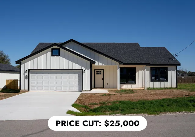 1st image of 113 Autumn Sage Trl, Johnson City, TX 78636 | MLS# 1268176