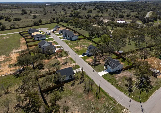 21st image of 113 Autumn Sage Trl, Johnson City, TX 78636 | MLS# 1268176