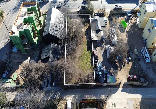 Land for sale at 2806 E 3rd Street, Austin, TX 78702 | MLS# 5892536