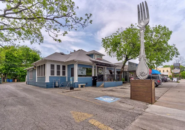 image of 407 E 45Th St, Austin, TX 78751