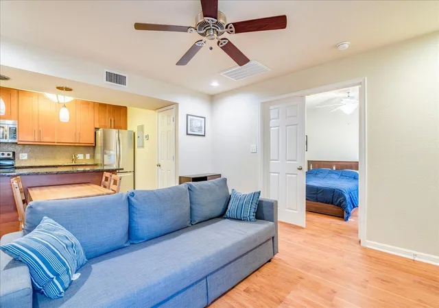 Photo 4 of Condo for sale at 7685 Northcross Dr #521, Austin, TX 78757 | MLS# 4602776 | Listing updated on 2026-08-17