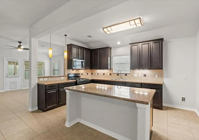 Photo 3 of Sale Pending at 322 Strawberry Blonde Dr, Buda, TX 78610 | MLS# 8386824 | Listing updated on 2026-09-20