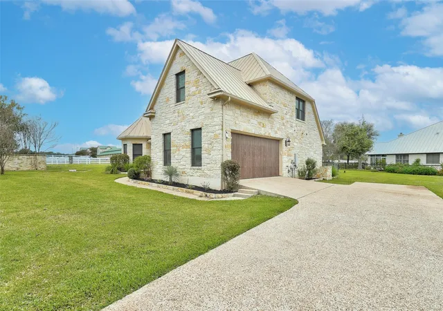 Photo 2 of Single family home for sale at 101 Mallet Ct, Austin, TX 78737 | MLS# 6826360 | Listing updated on 2026-08-20