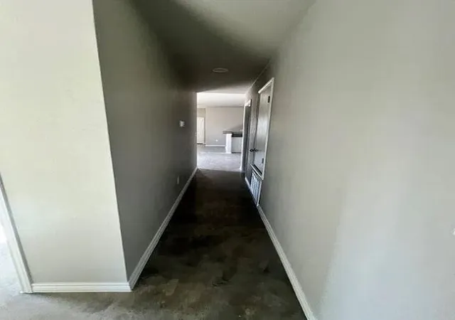 Listing Photo 4 - Condo for sale in building located at 1200 N 8Th St, Killeen, TX 76541 - Unit #A, B